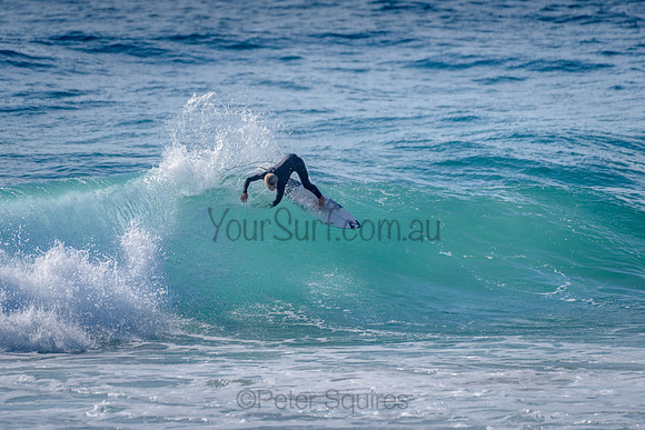 Whale_Beach_211014_091929_0077
