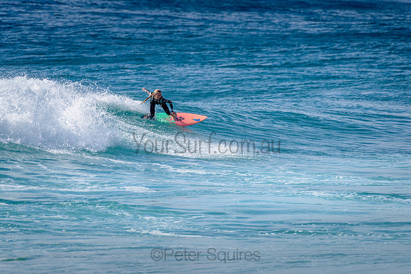 Whale_Beach_211015_092201_0143