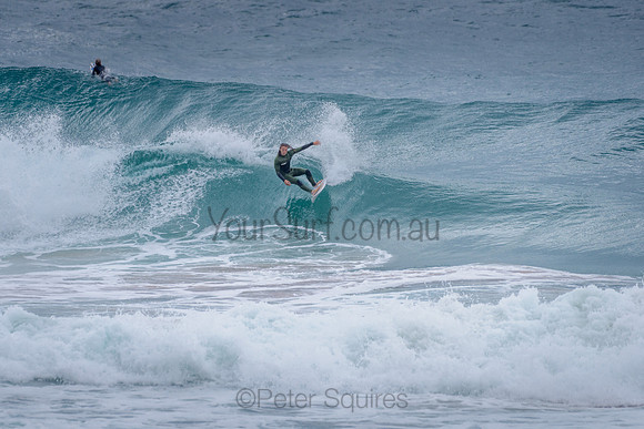 Whale_Beach_211015_095417_0197