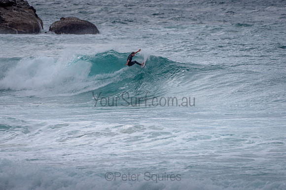 Whale_Beach_211015_095828_0207