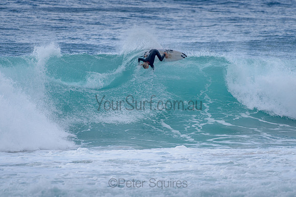 Whale_Beach_211015_092919_0152