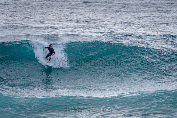 Whale_Beach_211015_093452_0170
