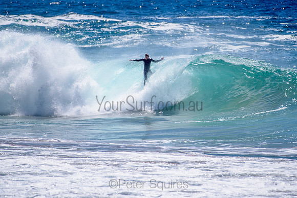 Whale_Beach_211025_111546_0059