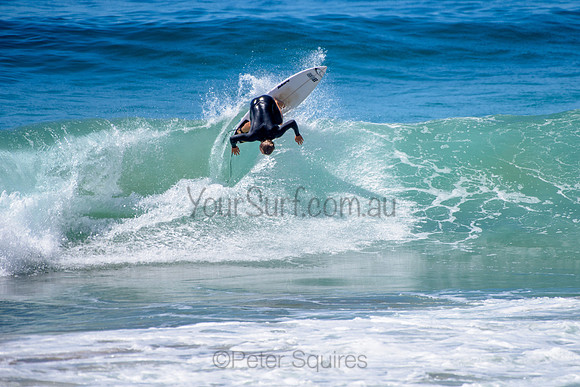 Whale_Beach_211025_112908_0098