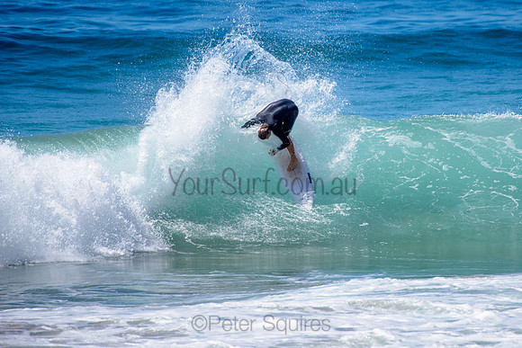 Whale_Beach_211025_112909_0100