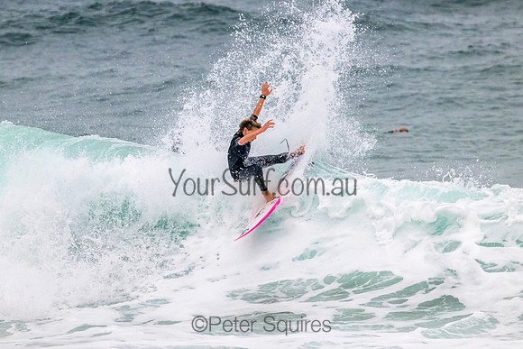 Whale_Beach_220513_075407_0042-Edit