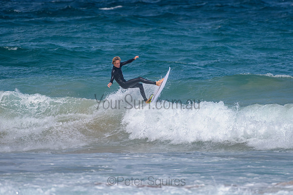 Whale_Beach_211105_145611_0183