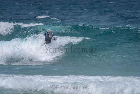 Whale_Beach_211105_142740_0057