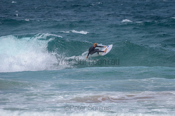 Whale_Beach_211105_142728_0054