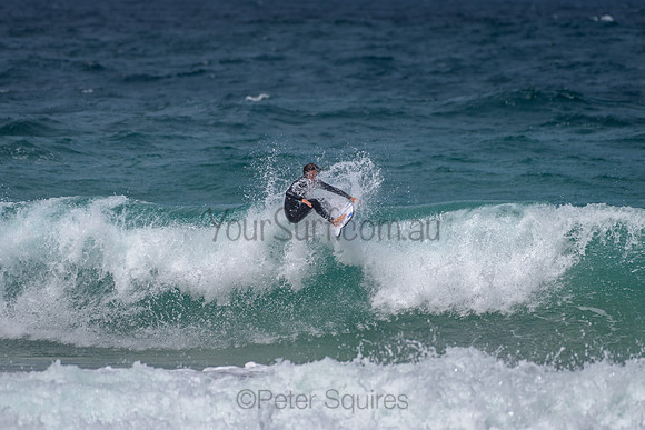 Whale_Beach_211105_142046_0027