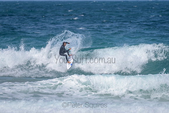 Whale_Beach_211105_144433_0123
