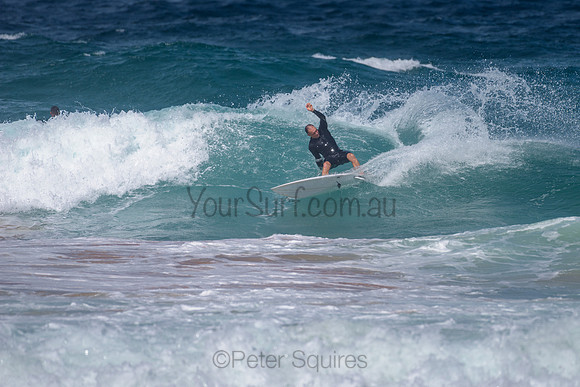 Whale_Beach_211105_145437_0176