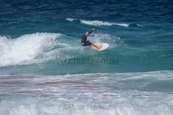 Whale_Beach_211105_145437_0173