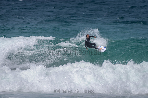 Whale_Beach_211105_142044_0024