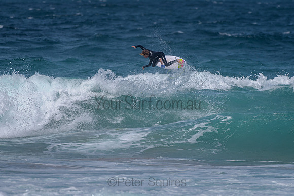 Whale_Beach_211105_144025_0097