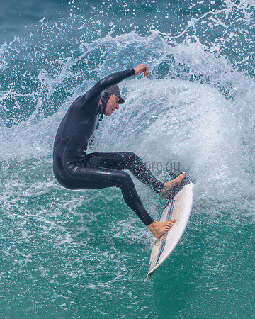 Whale_Beach_211105_141455_0002-Edit