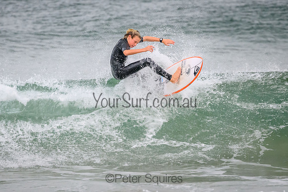 Whale_Beach_220505_073234_0096