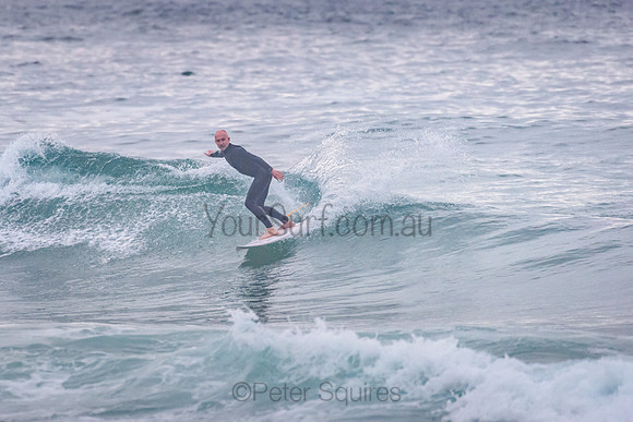 Whale_Beach_211111_061253_0004