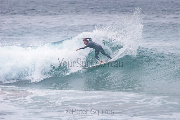 Whale_Beach_211111_061638_0015