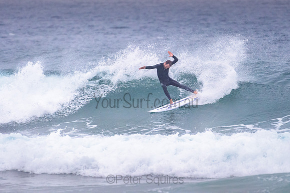 Whale_Beach_211111_062550_0024