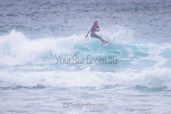 Whale_Beach_211111_063929_0034