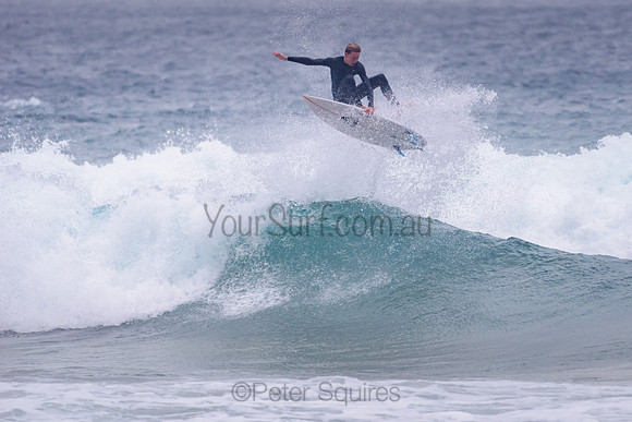 Whale_Beach_211111_064333_0043