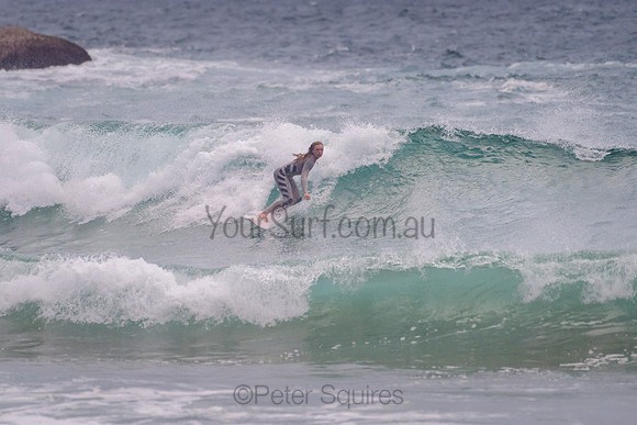 Whale_Beach_211111_064837_0054