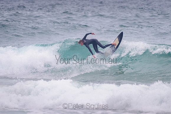 Whale_Beach_211111_065227_0058
