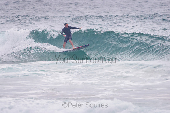 Whale_Beach_211111_065753_0067