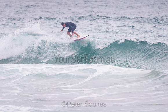 Whale_Beach_211111_065754_0071