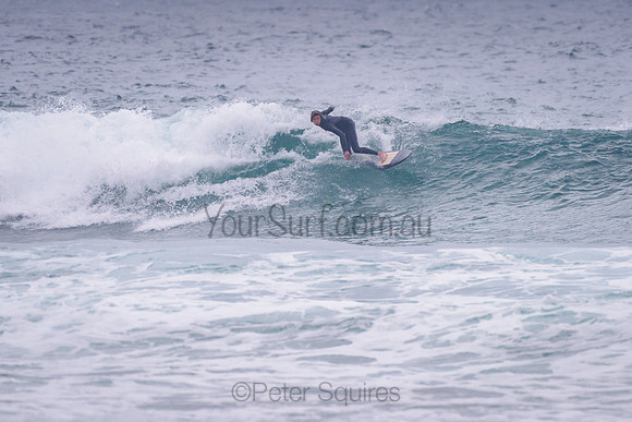Whale_Beach_211111_070003_0082