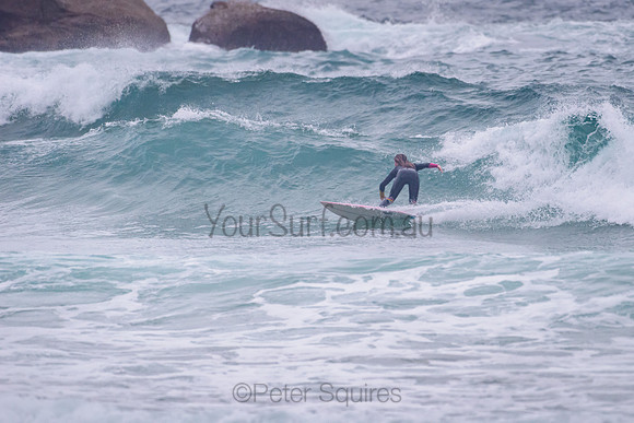 Whale_Beach_211111_070227_0091