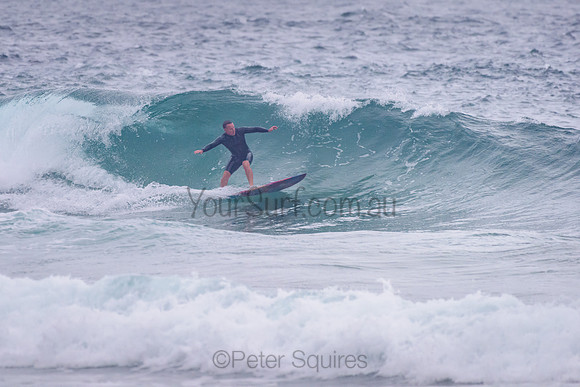 Whale_Beach_211111_070406_0097