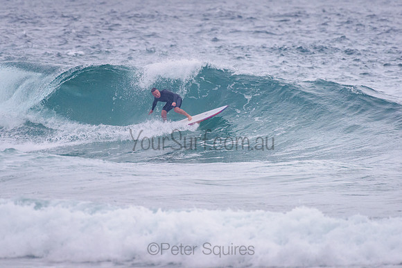 Whale_Beach_211111_070406_0098