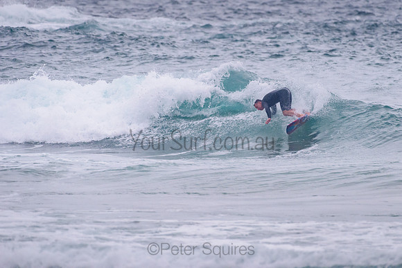 Whale_Beach_211111_070410_0100