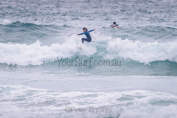 Whale_Beach_211111_070638_0110
