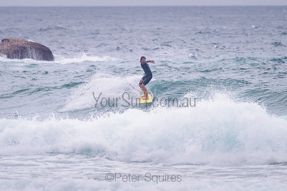 Whale_Beach_211111_070907_0112