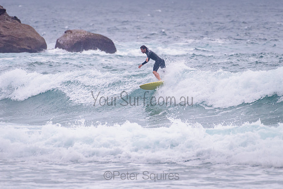 Whale_Beach_211111_070909_0113