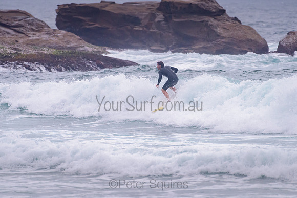 Whale_Beach_211111_070911_0114