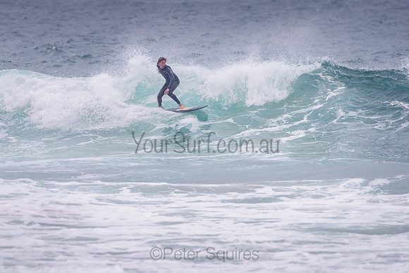 Whale_Beach_211111_071643_0138