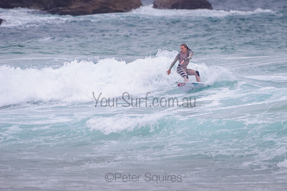 Whale_Beach_211111_071918_0144