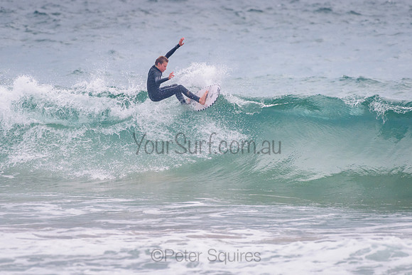 Whale_Beach_211111_072235_0151