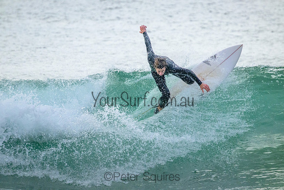 Whale_Beach_220809_081538_0039