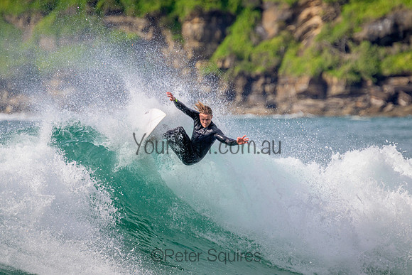 Whale_Beach_220910_090153_0015