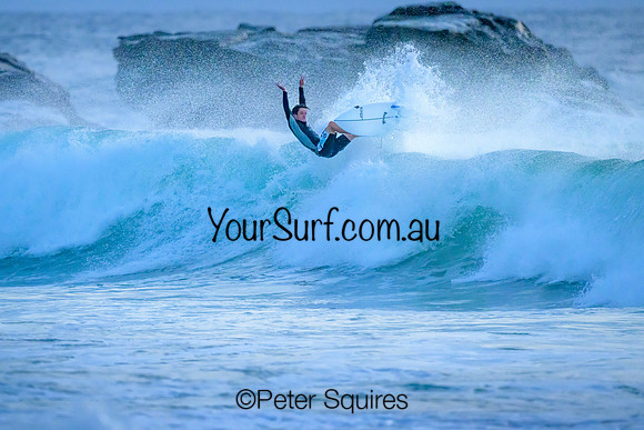 Whale_Beach_240209_063259_0660