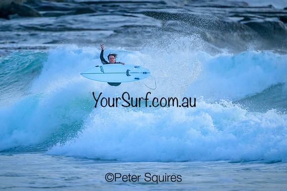 Whale_Beach_240209_063427_0689