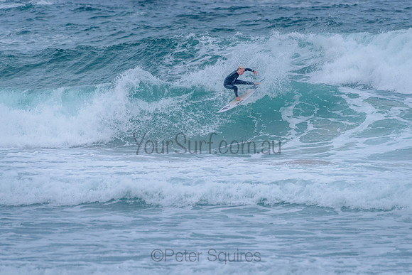 Whale_Beach_211125_065236_0013