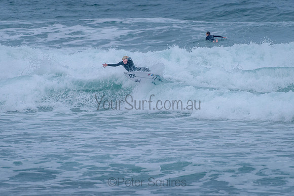 Whale_Beach_211125_065243_0014