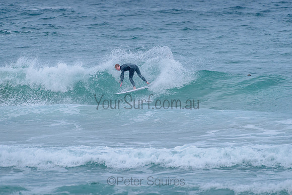 Whale_Beach_211125_065448_0021