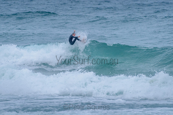 Whale_Beach_211125_065511_0023
